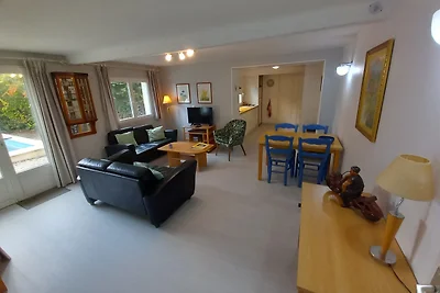 Villa Iris