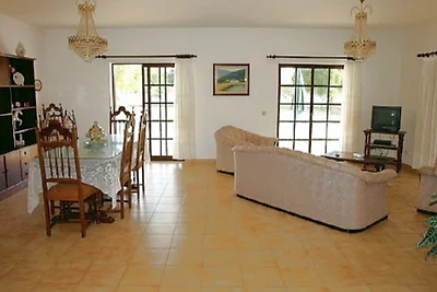 VILLA OLIVEIRA