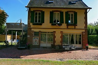 Ferienhaus im Park eines Herr