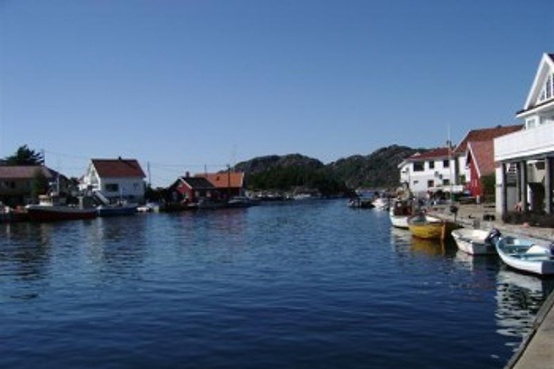 Hafen von Korshamn (3 km entfernt)
