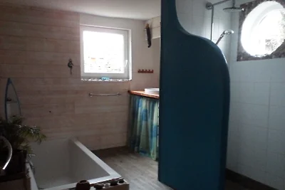 Ökologische Villa mit kayak, Paddle