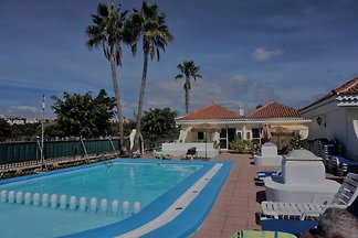 Bungalows Los Claveles