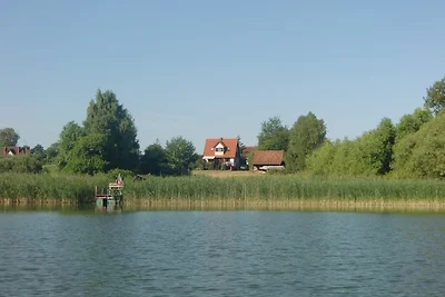 Ferienhaus Suleyken direkt am See