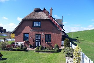 Reetdachkate direkt an der Nordsee