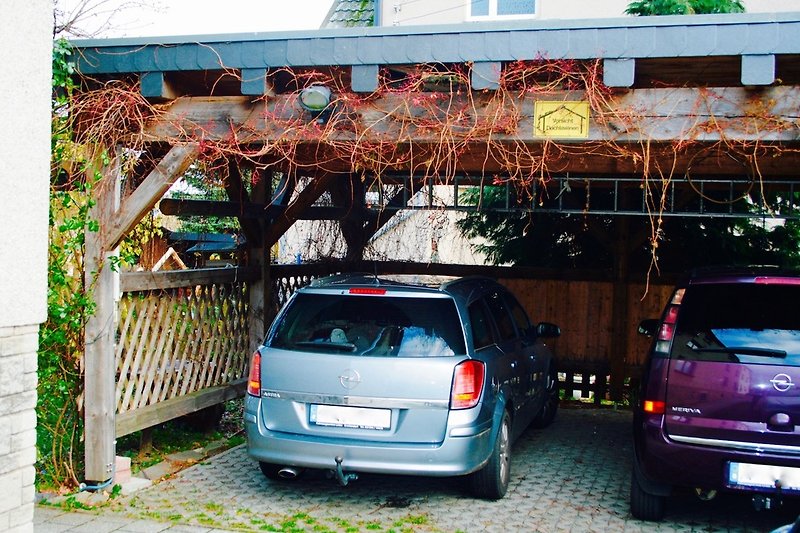 Carport für ihr Fahrzeug