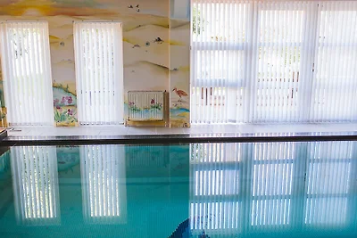 Haus Irsa, mit eigenem Pool, 11kWev