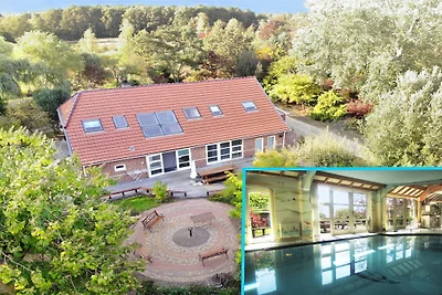 Haus Irsa, mit eigenem Pool, 11kWev