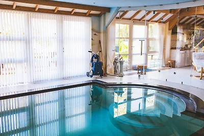 Haus Irsa, mit eigenem Pool, 11kWev