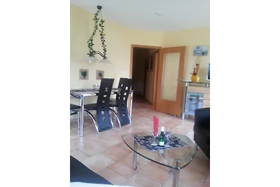 2 R-Ferienwohnung  D8 mit Terrasse