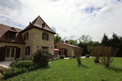 VILLA FAUVEL