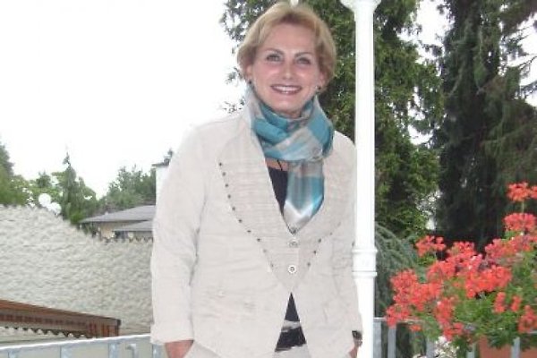 Mevr. M. Steinmetz Mevr. M. Steinmetz