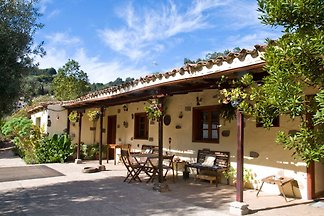 Landhaus C. El Laurel, 15k von Meer