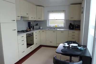 Bungalow in Burgh-Haamstede