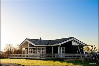 Lavensby Strand, haus 40 Nordalsen,