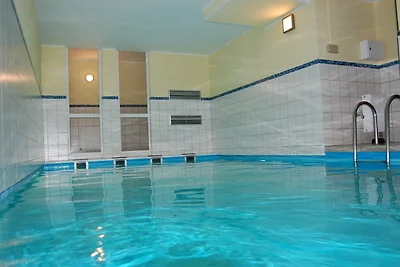 Schwimmbad, Sauna, WLAN