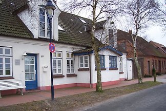 Nurdachhaus