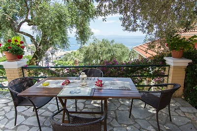 Eleni's Apartments