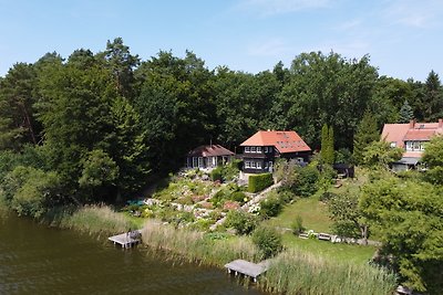 Ferienhaus am Schlabornsee mit Kanu
