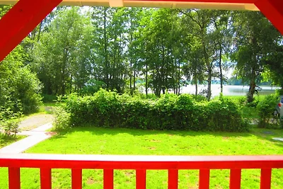 FH Dompfaff mit Boot & Steg am See