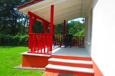 FH Dompfaff mit Boot & Steg am See