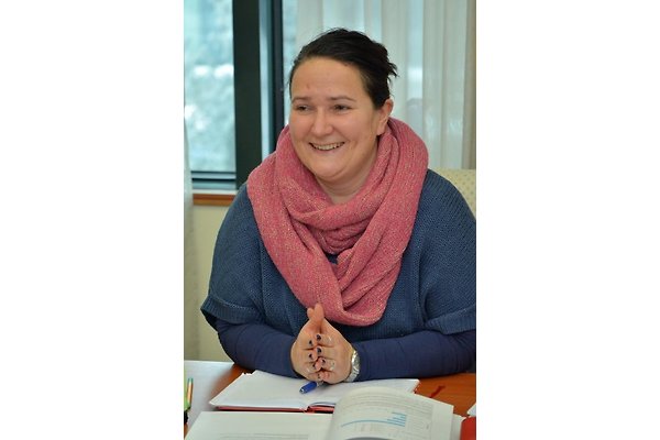 Frau L. Zečić Frau L. Zečić
