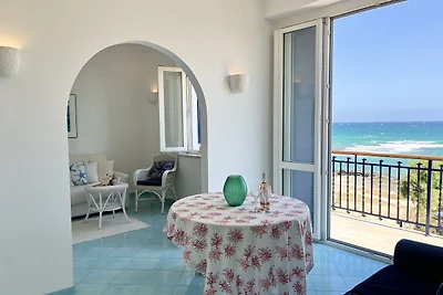Casa Acquamarina in 1. Meereslinie
