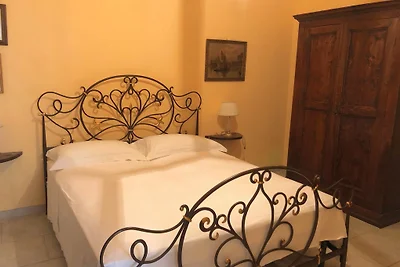 La Maison N°75