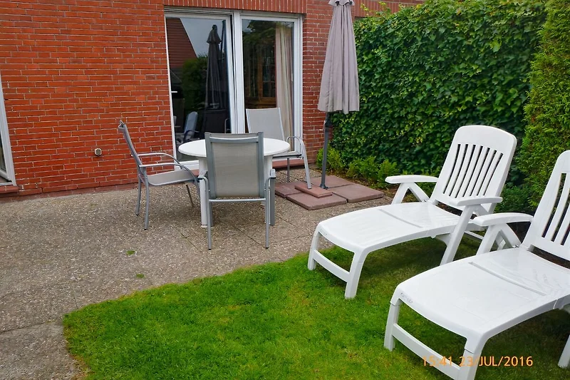 Kiebitznest Appartementen bieden een rustige en ontspannende vakantie-ervaring in een prachtige, natuurlijke omgeving. Elk appartement is smaakvol ingericht met moderne voorzieningen en biedt een comfortabele en gastvrije sfeer. Geniet van het adembenemen
