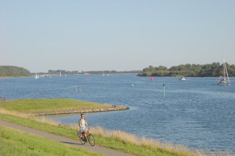 Fahrrad fahren entlang Veersche meer