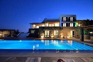 Villa Titan