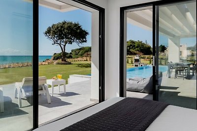 Korfu Halikounas Beach Front