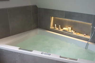 Deichkrönchen, Sauna und Whirlwanne