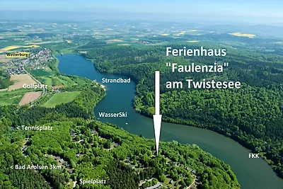 Relax-Ferienhaus "Faulenzia" am Twistesee