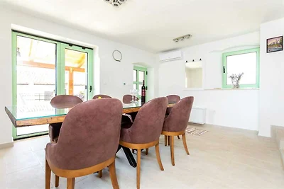 Casa vacanze rustica finemente ristrutturata...