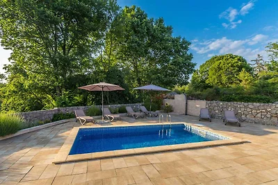 Casa vacanze VESNA con piscina