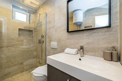 Studiowohnung LAVANDA mit Pool