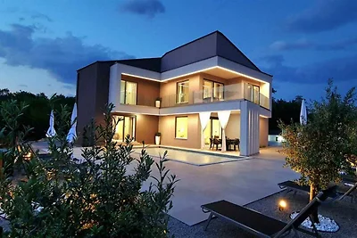 Villa LA VIE mit privatem Pool