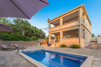 Casa vacanze VESNA con piscina