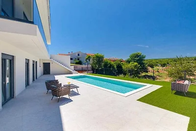 Luxusapartment LaRiv II mit Pool