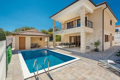 Wunderschöne Villa Monica mit Pool
