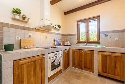Rustikalna Villa Bellamare s bazenom