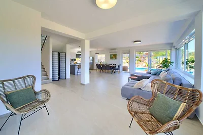Villa BELLA VISTA mit Meerblick