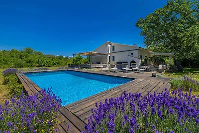 Casa vacanze GARICA con ampio giardino