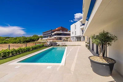 Luxusapartment LaRiv I mit Pool