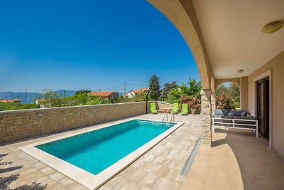 Ferienhaus Dijana mit Pool