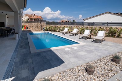 Ferienhaus JEWEL mit privatem Pool