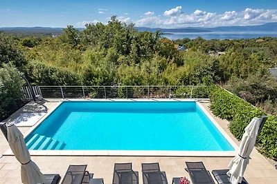 Villa LUXOR con piscina riscaldata