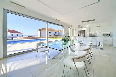 Villa SIA mit privatem Pool