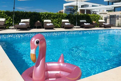 Villa di lusso EMMA con piscina privata, idro...