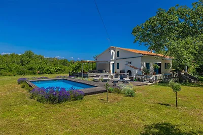 Casa vacanze GARICA con ampio giardino
